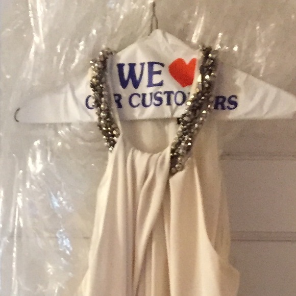 Formal Gown - Picture 4 of 6